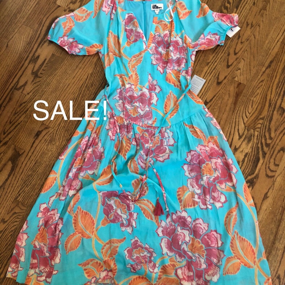 Floral Midi Dress in Blue & Fushia by The Good Journey Sz Small